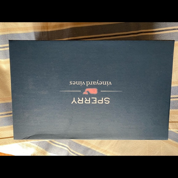 Sperry x vineyard vines Sneakers 9M. Brand new. - Picture 5 of 6